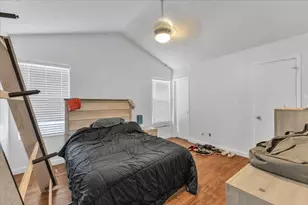 8713 Pineridge Dr, Austin, TX 78729 - Photo 25