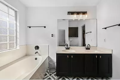 1451 Roxannes Run, Pflugerville, TX 78660 - Photo 11