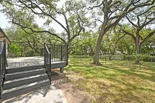 7611 Oak Hedge Pl, Austin, TX 78745 - Photo 23