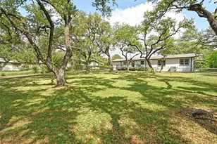 7611 Oak Hedge Pl, Austin, TX 78745 - Photo 29