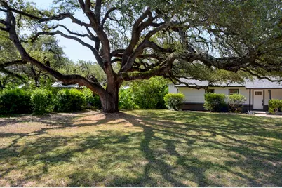 7611 Oak Hedge Place, Austin, TX 78745 - Photo 3