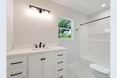 7611 Oak Hedge Place, Austin, TX 78745 - Photo 23