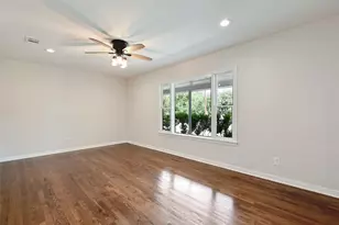 7611 Oak Hedge Pl, Austin, TX 78745 - Photo 9