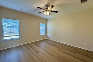 11606 Hereford St, Manor, TX 78653 - Photo 13