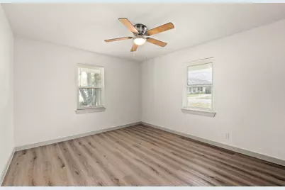 2109 W Avenue B #A and B, Temple, TX 76504 - Photo 17