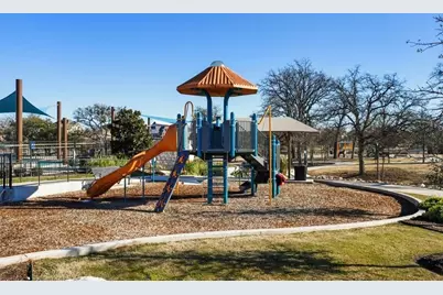 136 Tucana Street, Georgetown, TX 78628 - Photo 17