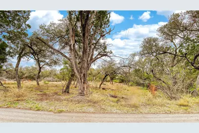 21808 Mockingbird/Falcon Street, Lago Vista, TX 78645 - Photo 13