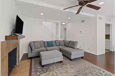 2704 San Pedro Street #16, Austin, TX 78705 - Photo 7