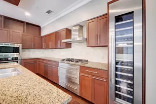 1600 Barton Springs Rd, Austin, TX 78704 - Photo 9