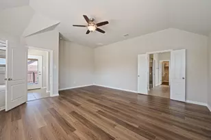 717 N Emory Cove, Hutto, TX 78634 - Photo 13