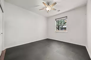 15613 Echo Hills Dr, Austin, TX 78717 - Photo 19