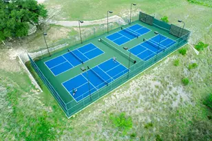 19517 Flying J Blvd, Spicewood, TX 78669 - Photo 31