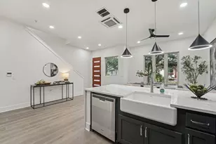 2811 Zach Scott St, Austin, TX 78723 - Photo 11