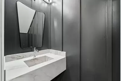 2811 Zach Scott Street, Austin, TX 78723 - Photo 13