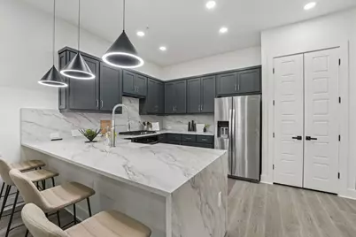 2811 Zach Scott Street, Austin, TX 78723 - Photo 9