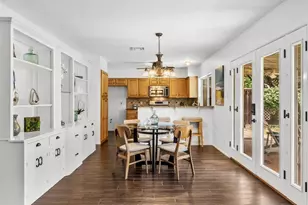 11711 Shoshone Dr, Austin, TX 78759 - Photo 3