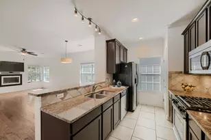 6715 Windrift Way, Austin, TX 78745 - Photo 11