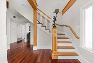 811 E 46th St, Austin, TX 78751 - Photo 3