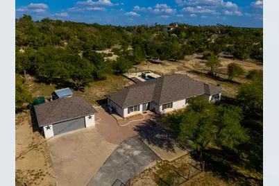 500 Madrone Ranch Trail, Dripping Springs, TX 78620 - Photo 5
