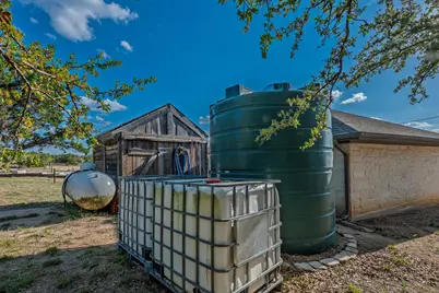 500 Madrone Ranch Trail, Dripping Springs, TX 78620 - Photo 37