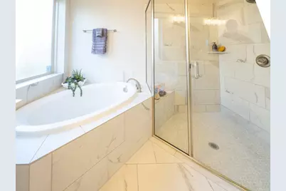 2001 Limestone Lake Drive, Georgetown, TX 78633 - Photo 21