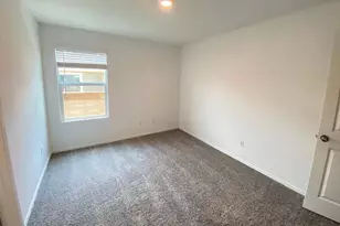 239 Barcelona, Kyle, TX 78640 - Photo 17
