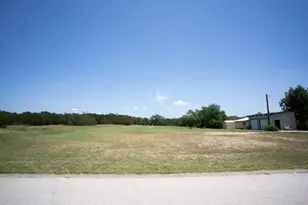 212 Bluebonnet Ln, Liberty Hill, TX 78642 - Photo 31