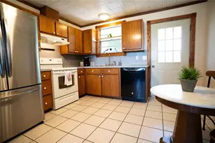 212 Bluebonnet Ln, Liberty Hill, TX 78642 - Photo 9