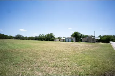 212 Bluebonnet Lane, Liberty Hill, TX 78642 - Photo 33