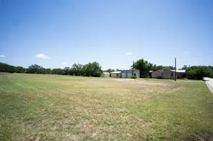 212 Bluebonnet Ln, Liberty Hill, TX 78642 - Photo 33