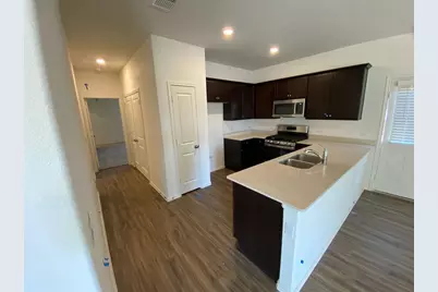 3508 Lodgepole Drive, Austin, TX 78744 - Photo 3