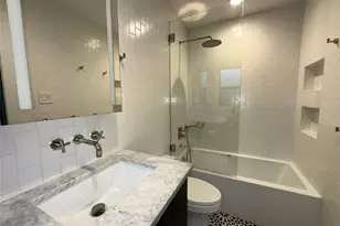 4711 Fairview Dr, Austin, TX 78731 - Photo 11