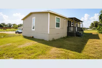 126 Esperanza Drive, Bastrop, TX 78602 - Photo 31