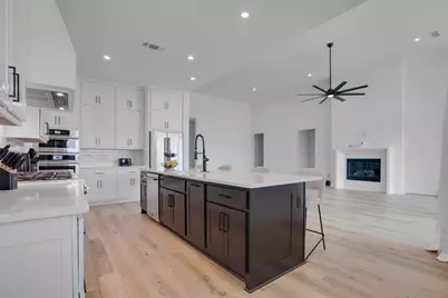 316 Valletta Way, Liberty Hill, TX 78642 - Photo 11