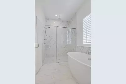 316 Valletta Way, Liberty Hill, TX 78642 - Photo 19