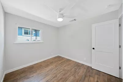 6810 Bryn Mawr Drive, Austin, TX 78723 - Photo 21