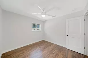 6810 Bryn Mawr Dr, Austin, TX 78723 - Photo 15