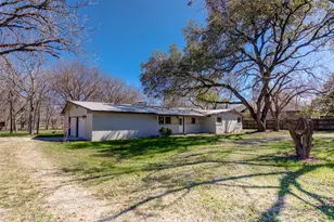 11811 Sleepy Hollow Rd, Manchaca, TX 78652 - Photo 1