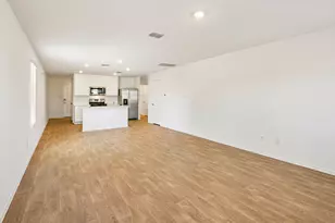 164 Garcia St, Buda, TX 78610 - Photo 5