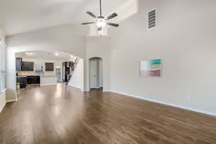 141 Serrano St, Georgetown, TX 78628 - Photo 3