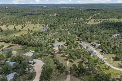 685 Thousand Oaks Drive, Cedar Creek, TX 78612 - Photo 29