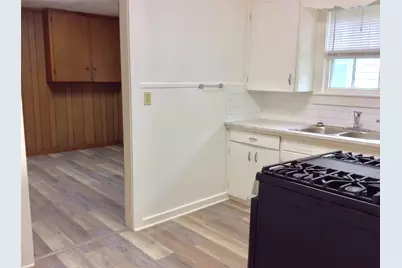 406 N Broadway Street, Caldwell, TX 77836 - Photo 17