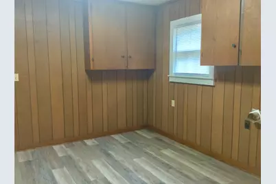 406 N Broadway Street, Caldwell, TX 77836 - Photo 11