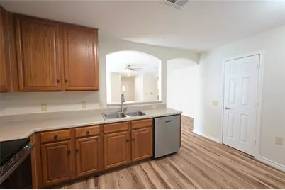 12504 Sky Harbor Drive, Del Valle, TX 78617 - Photo 5