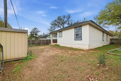 104 S Mockingbird Circle, Cedar Creek, TX 78612 - Photo 33