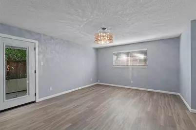 2008 Voltaire Drive, Austin, TX 78752 - Photo 21