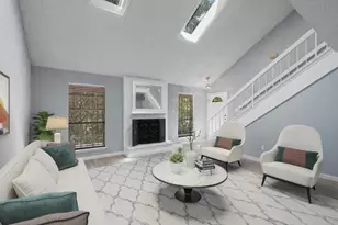 2008 Voltaire Dr, Austin, TX 78752 - Photo 1