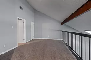 2008 Voltaire Dr, Austin, TX 78752 - Photo 25