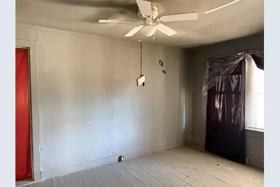 1109 Pecos Street, Lockhart, TX 78644 - Photo 5