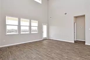 401 Rainmaker Ln, Bastrop, TX 78602 - Photo 11